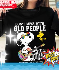 SNOOPY OLD PEOPLE T-SHIRT