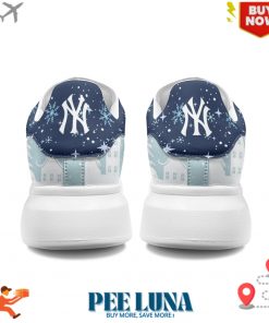 YANKEES GRINCHMAS X MCQUEEN CUSTOME